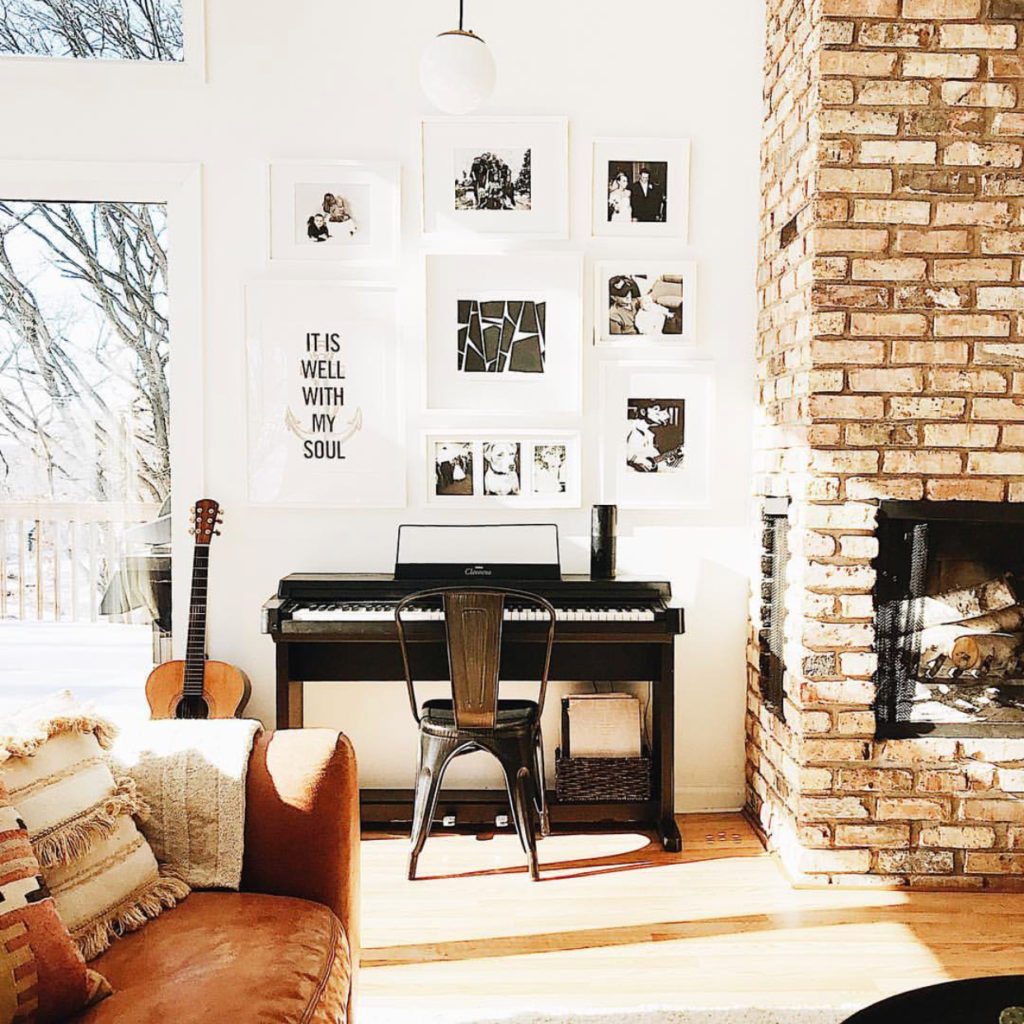 Angela Mueller Minimal Rustic Livingroom