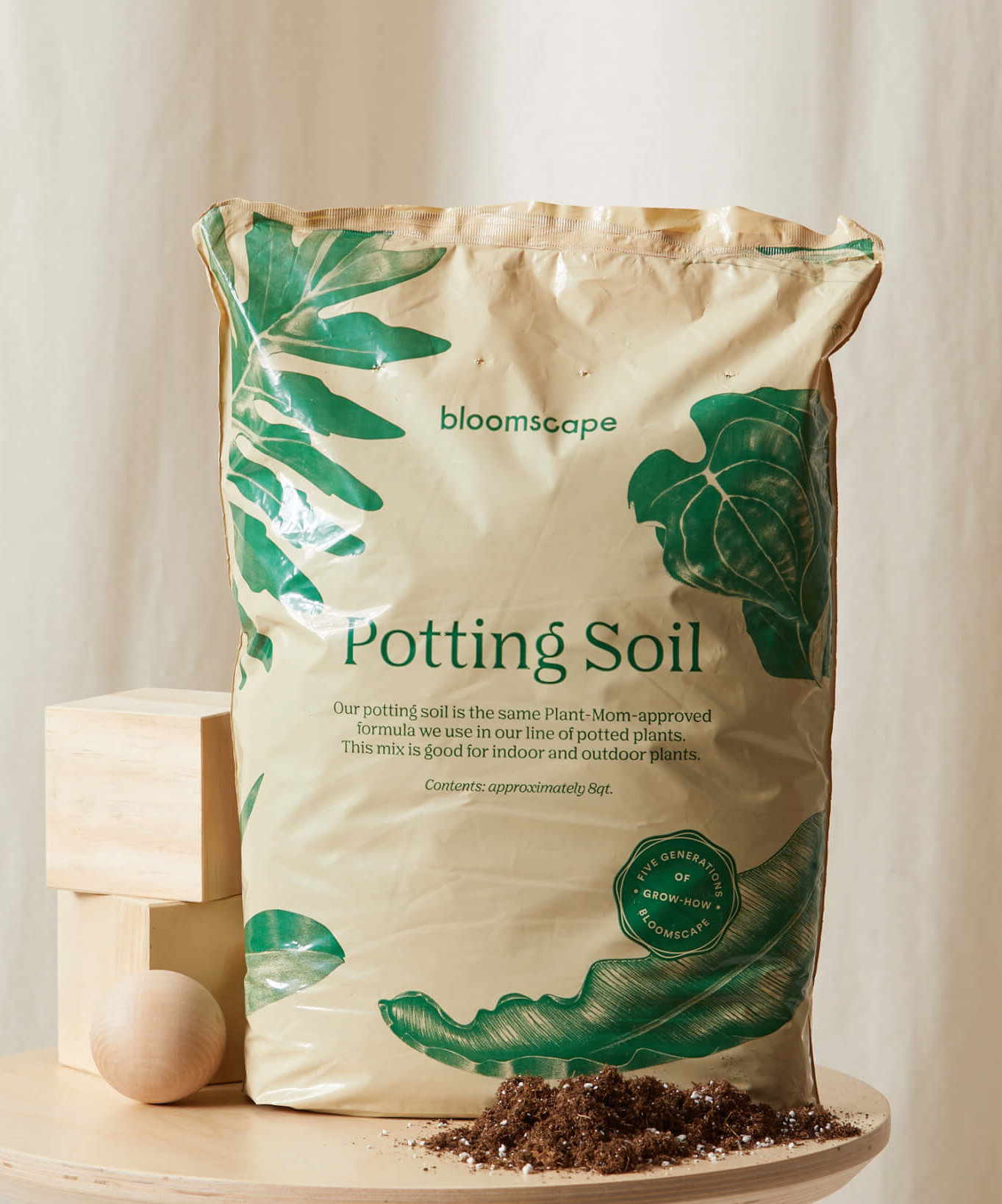 bloomscape_potting-soil2-2