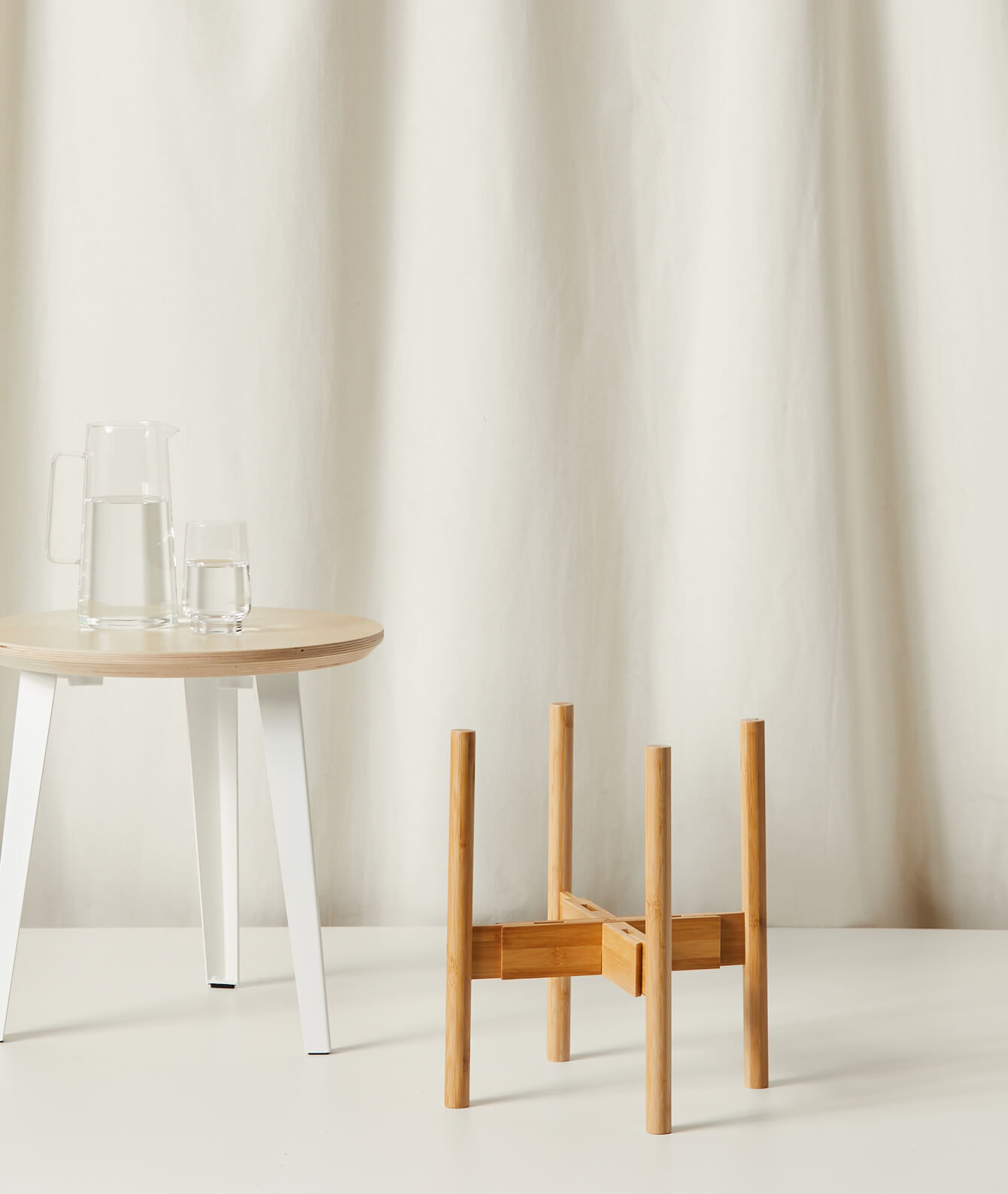 bloomscape_adjustable-plant-stand_bamboo_withoutplant